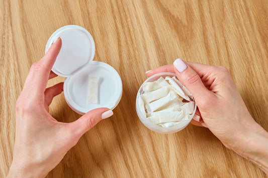 How does a nicotine pouch work?